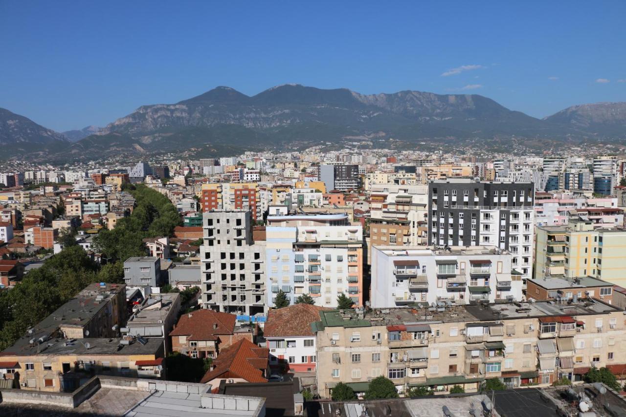 Appartement Skyline 14 In Tirana's Center *